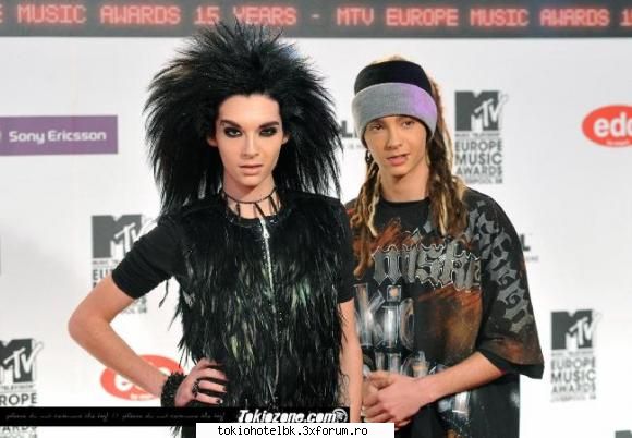 ema 2008 care gandeam pun pozele ema 2008 ....nu conteaza ....m-ai scapat asa aveai mai multe dar