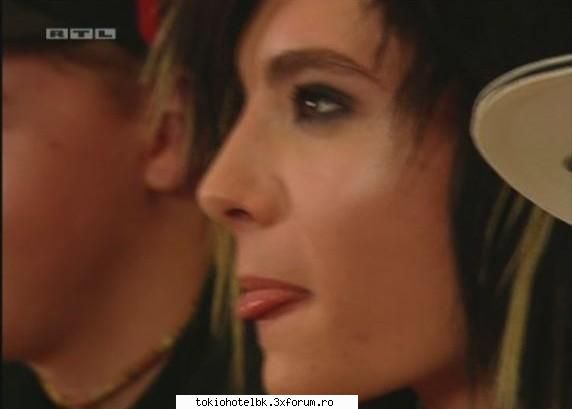 bill scoate limba noi [img]