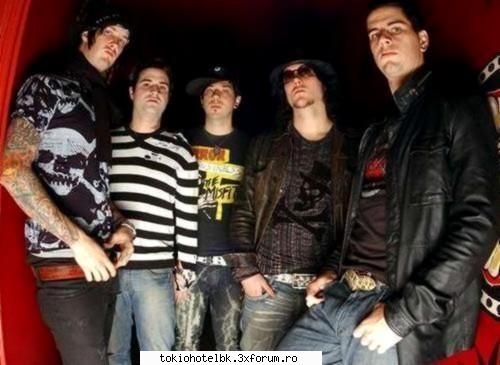 Avenged Sevenfold - Lil'Nyappy - alte formatii/cantareti.cantarete care ne plac