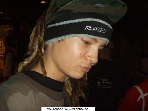 Tom's lips - lavundtom - tom