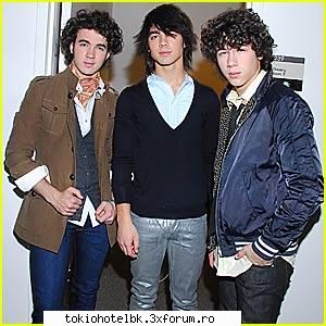 jonas brothers - lavundtom - alte formatii/cantareti.cantarete care ne plac